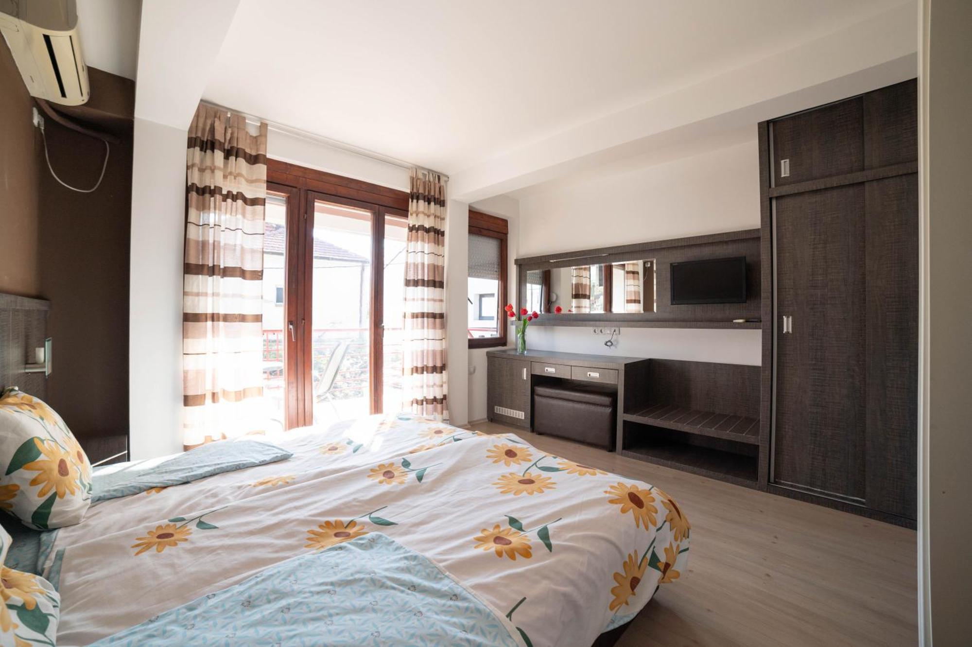 White Lake Apartments City Center Ohrid,Lakeside Экстерьер фото